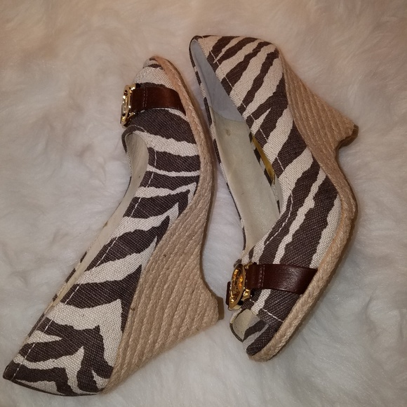 MK shoes - Picture 2 of 3